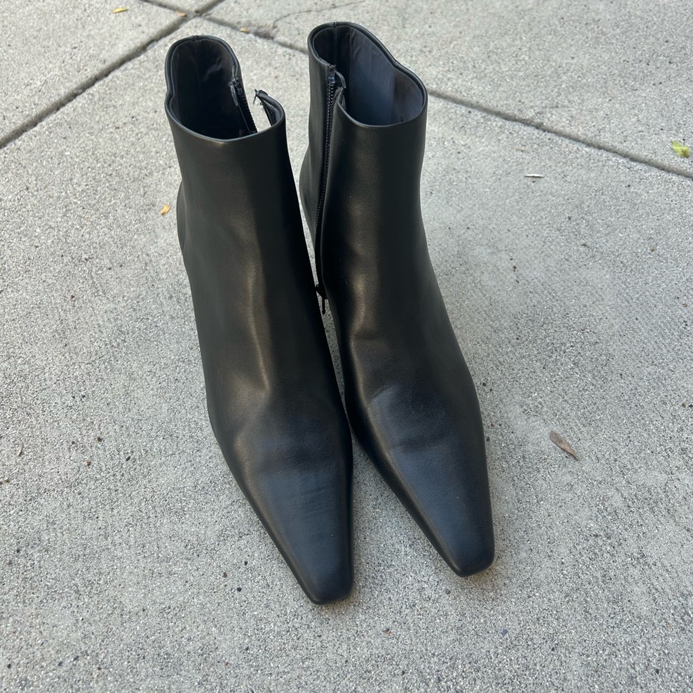 Mango pointed toe black boots